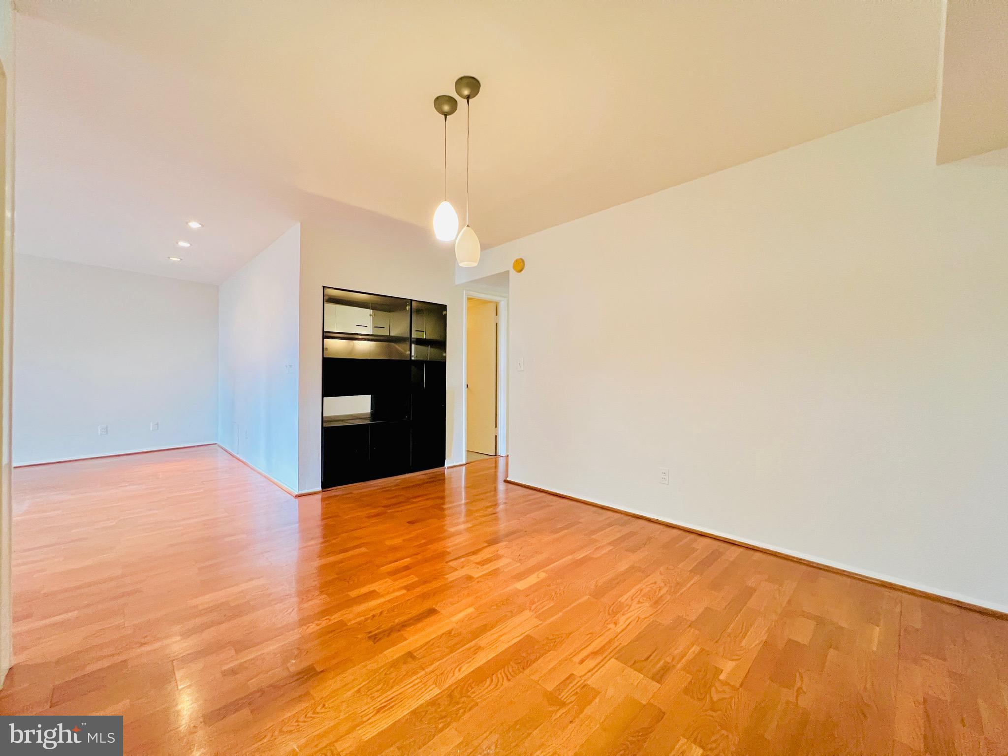 7551 SPRING LAKE DRIVE B1