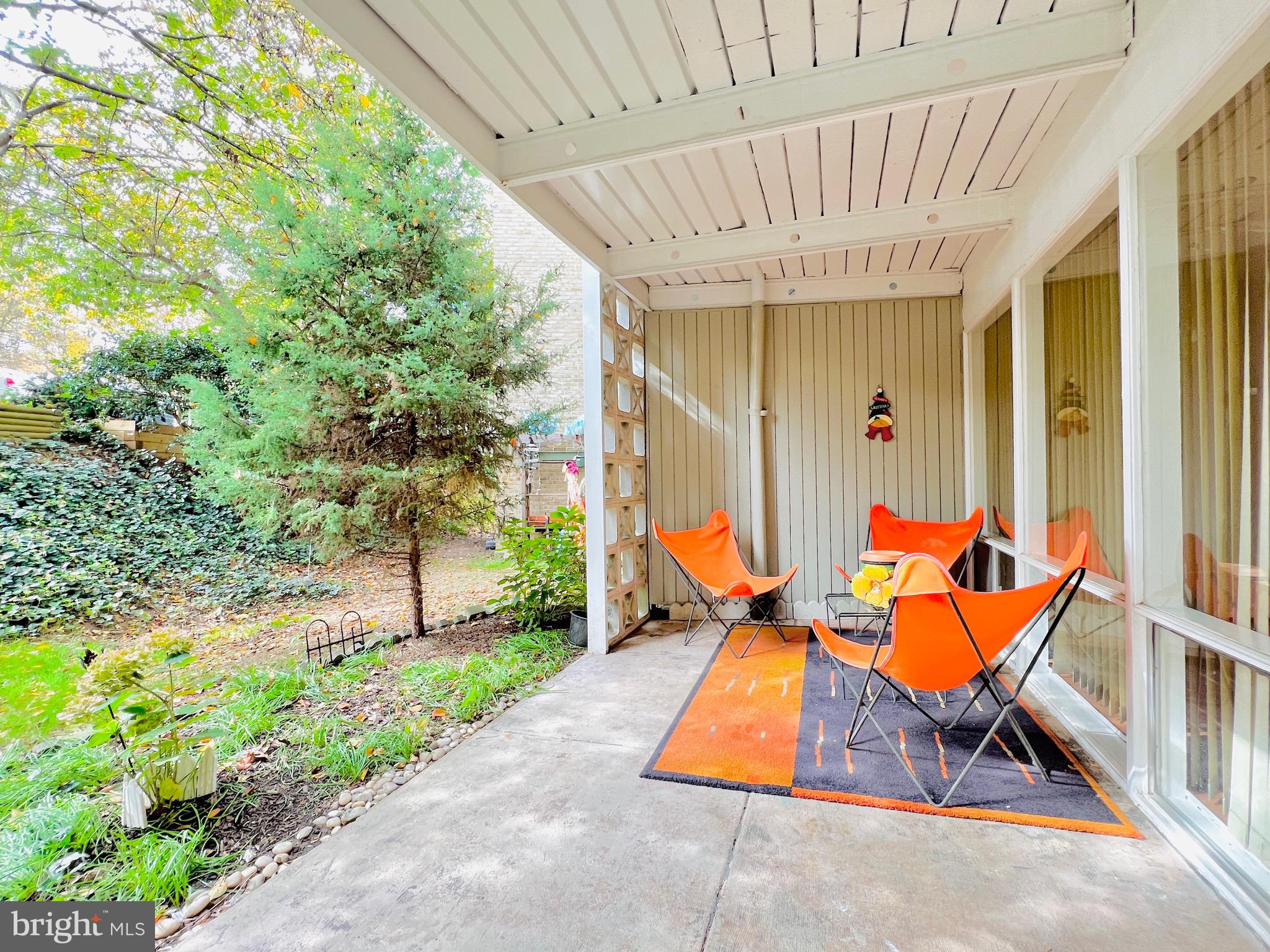 7551 SPRING LAKE DRIVE B1