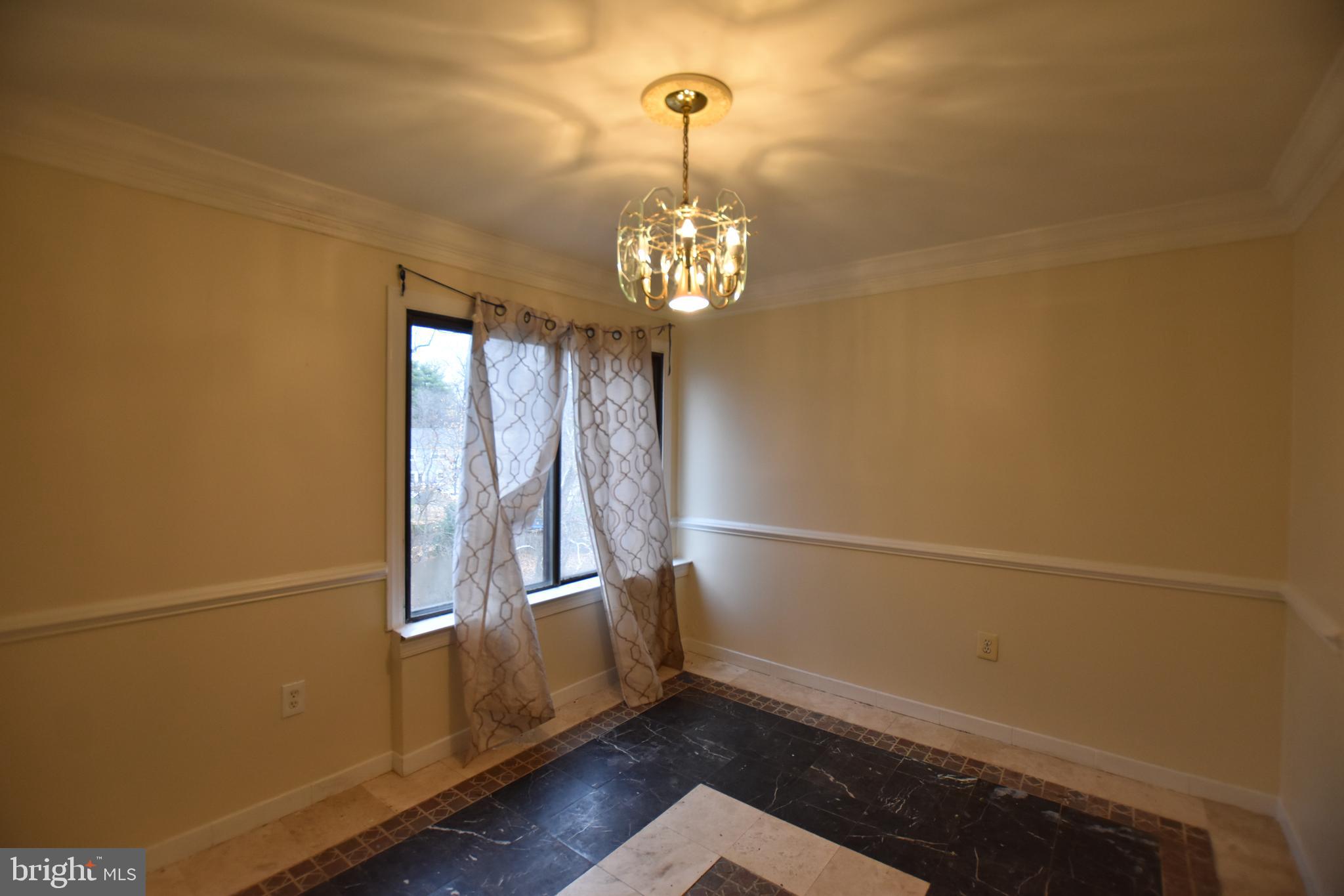 3301 Hewitt Ave #505