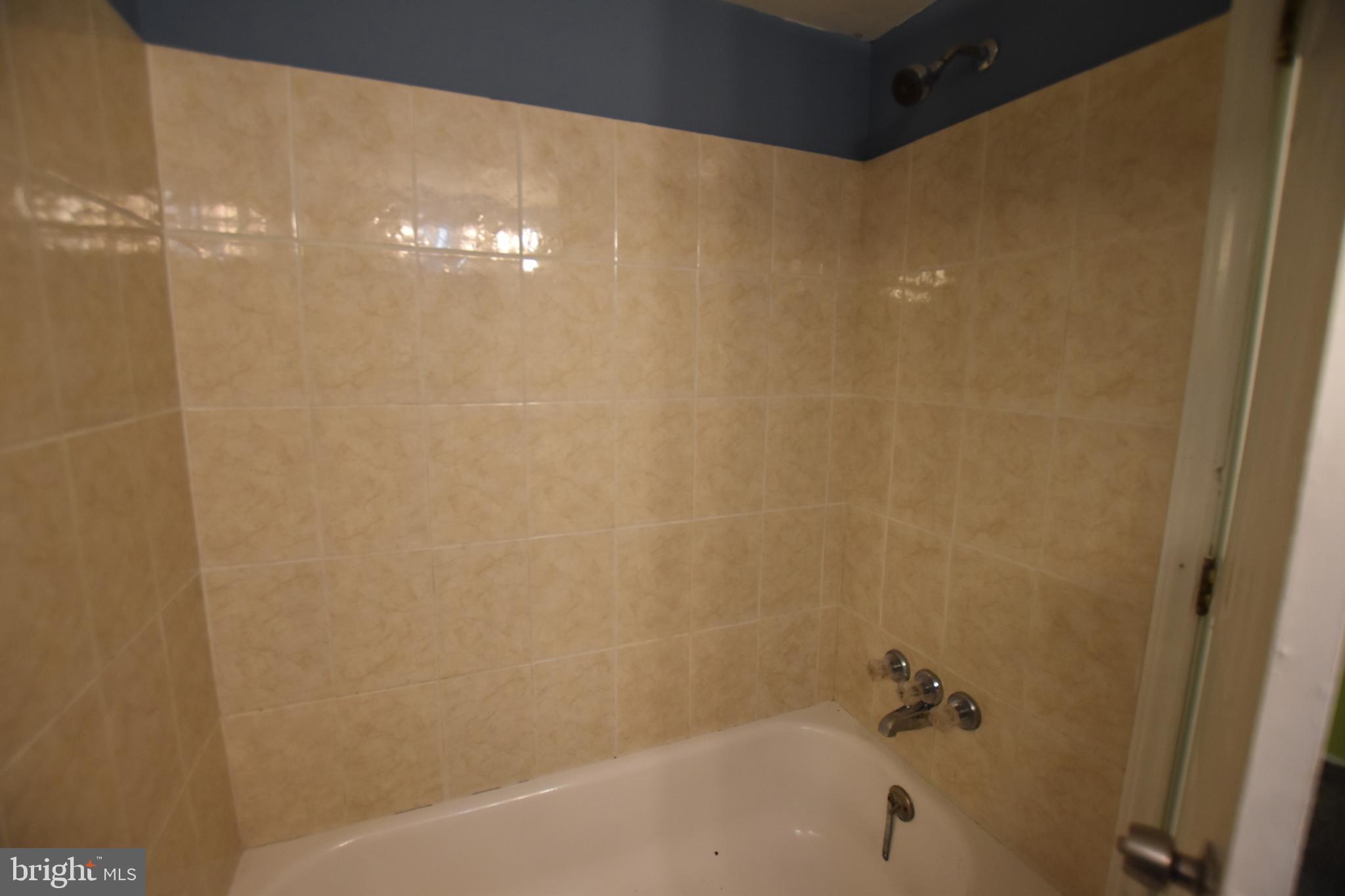 3301 Hewitt Ave #505