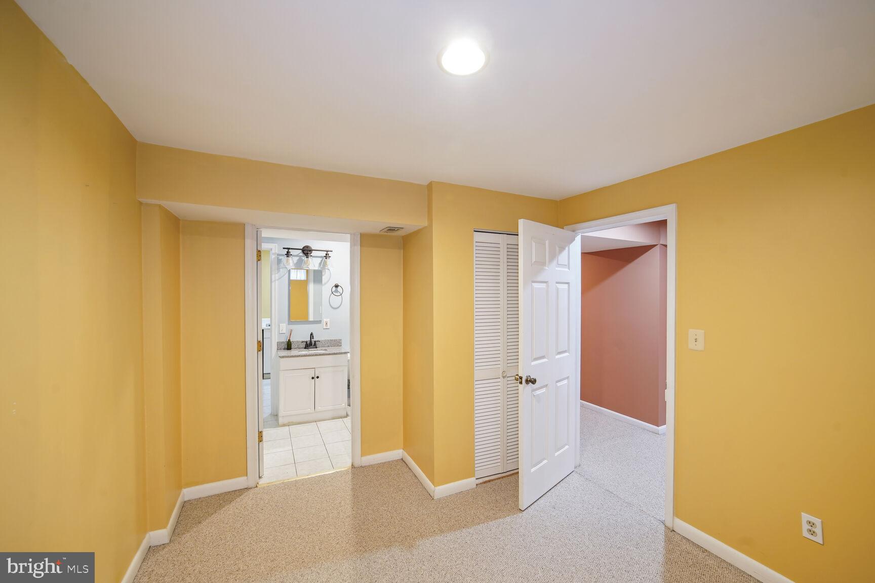 21214 Virginia Pine Ter