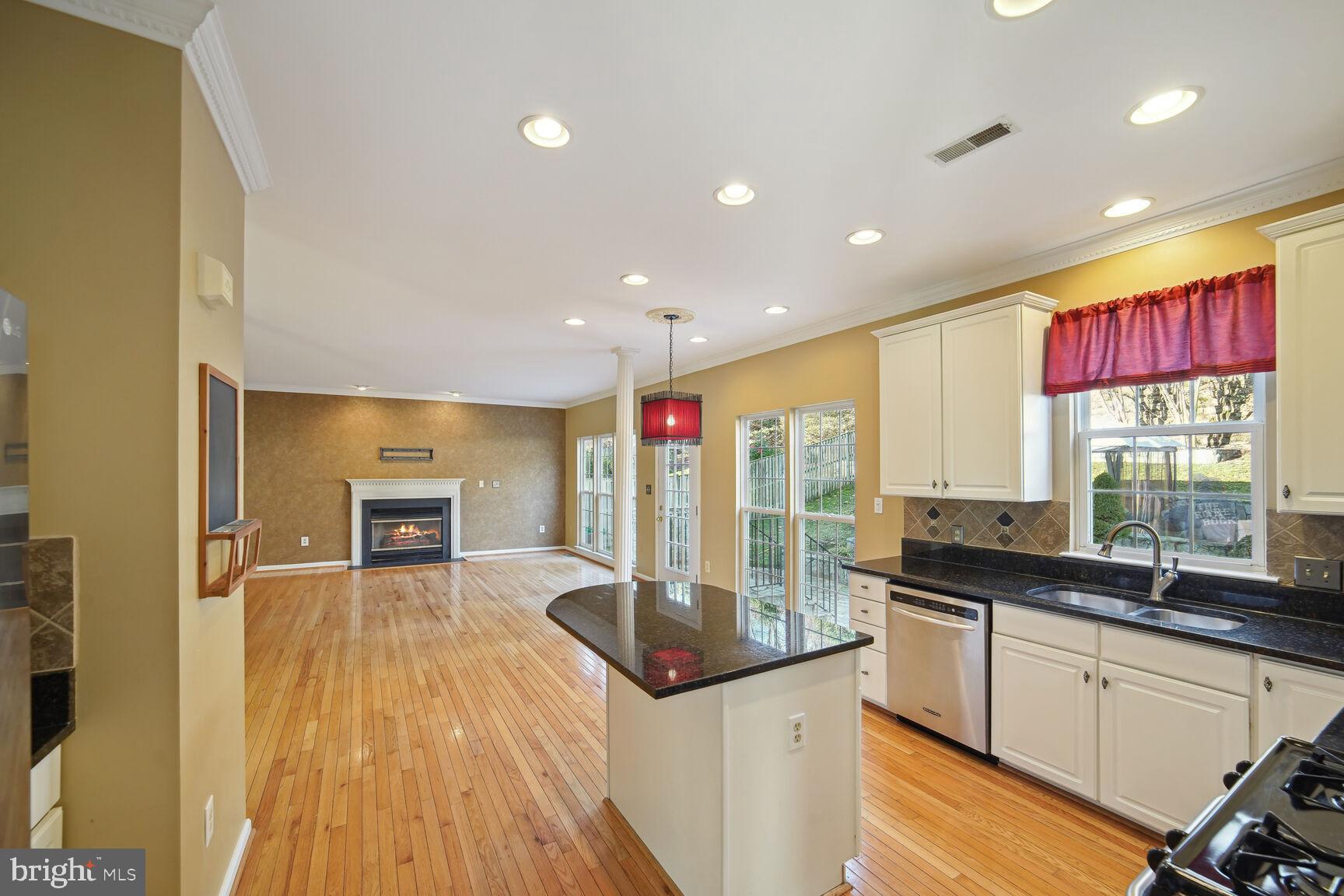 21214 Virginia Pine Ter