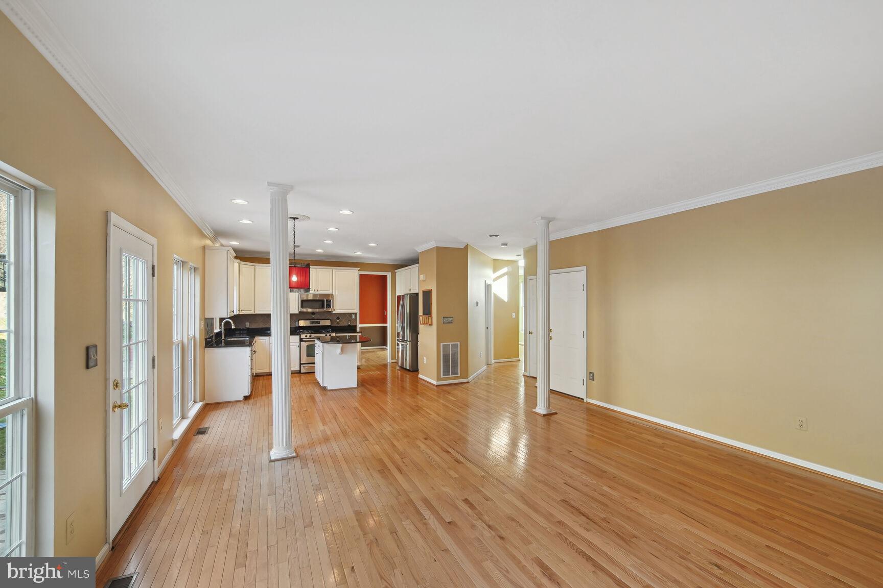 21214 Virginia Pine Ter