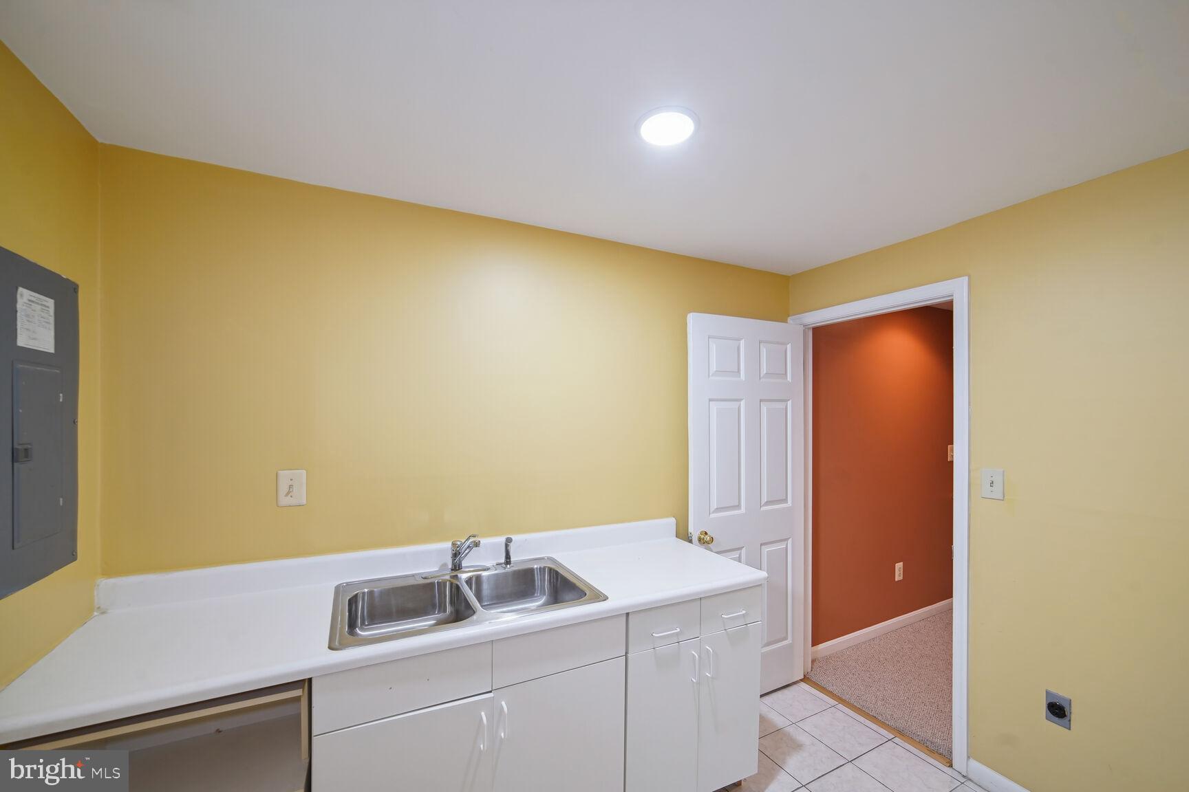 21214 Virginia Pine Ter