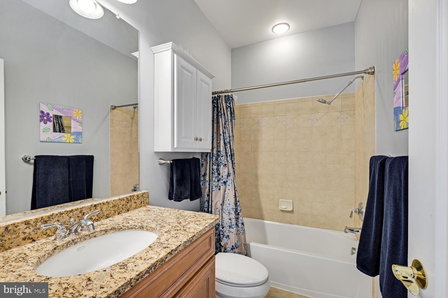 6111 Rosemont Cir