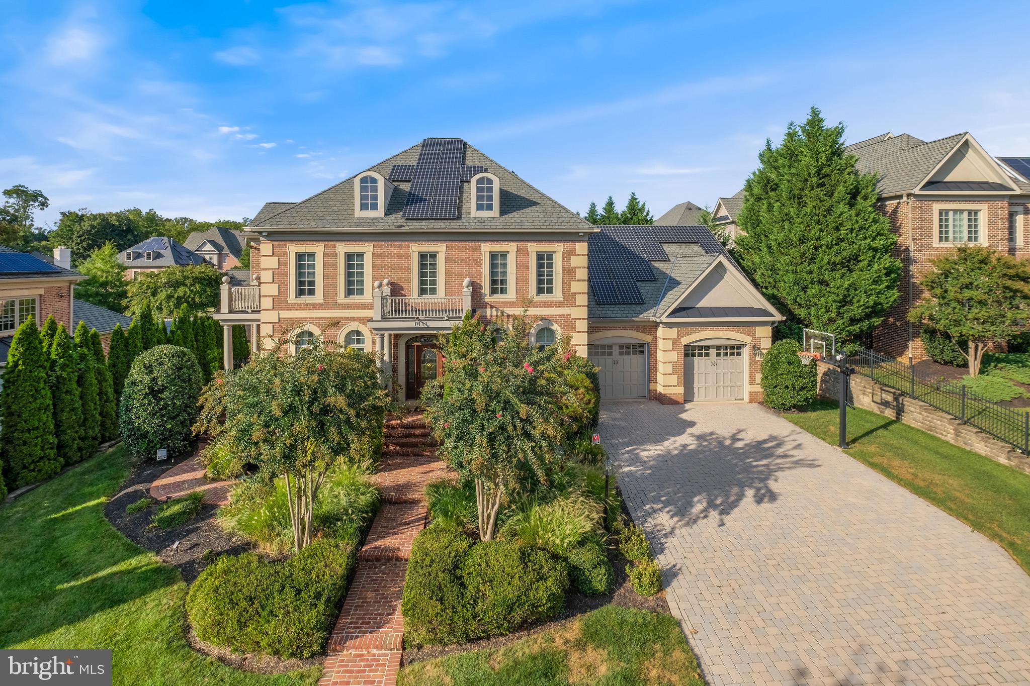 6111 Rosemont Cir