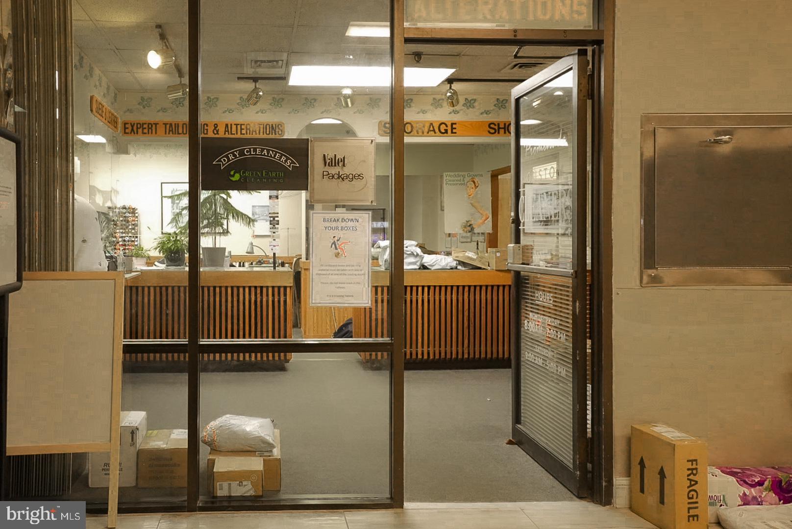 5225 POOKS HILL ROAD 202S