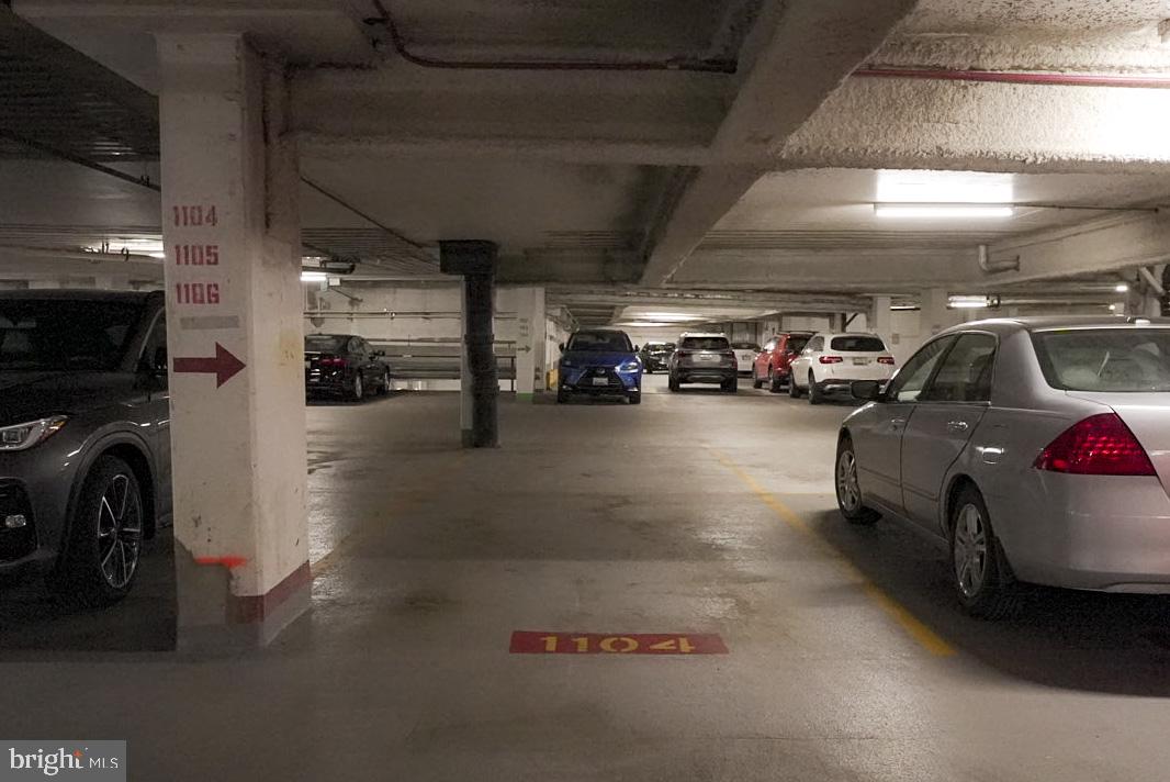 5225 POOKS HILL ROAD 202S