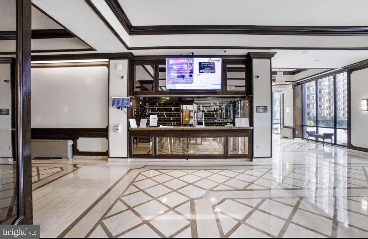 5225 POOKS HILL ROAD 202S