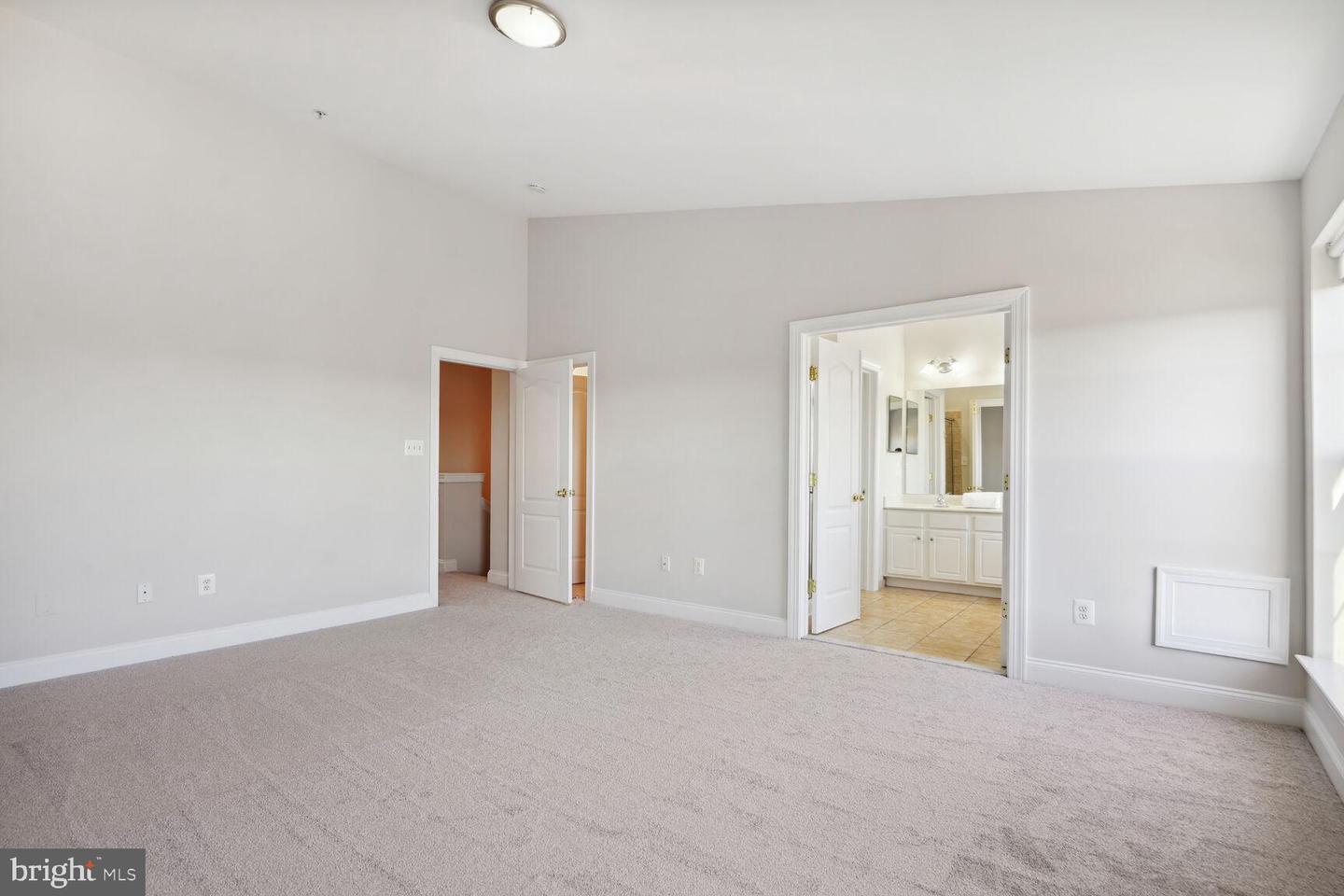 13032 Clarksburg Square Rd #6