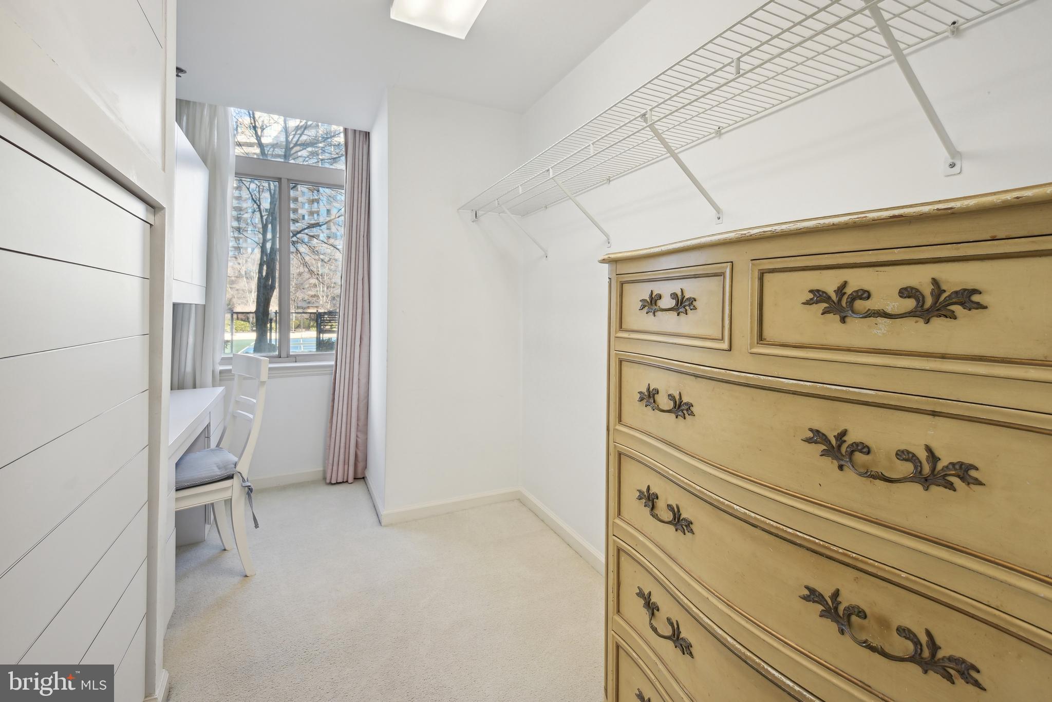 5610 Wisconsin Ave #208