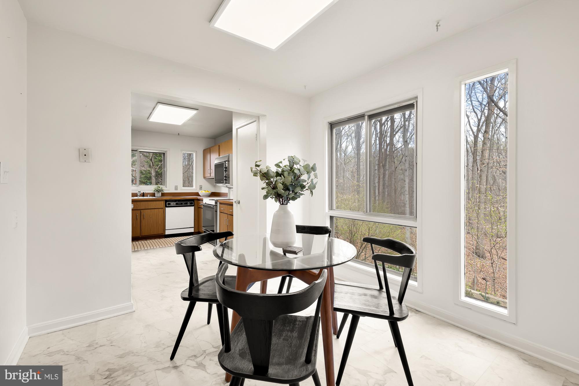 8509 TIMBER HILL LANE