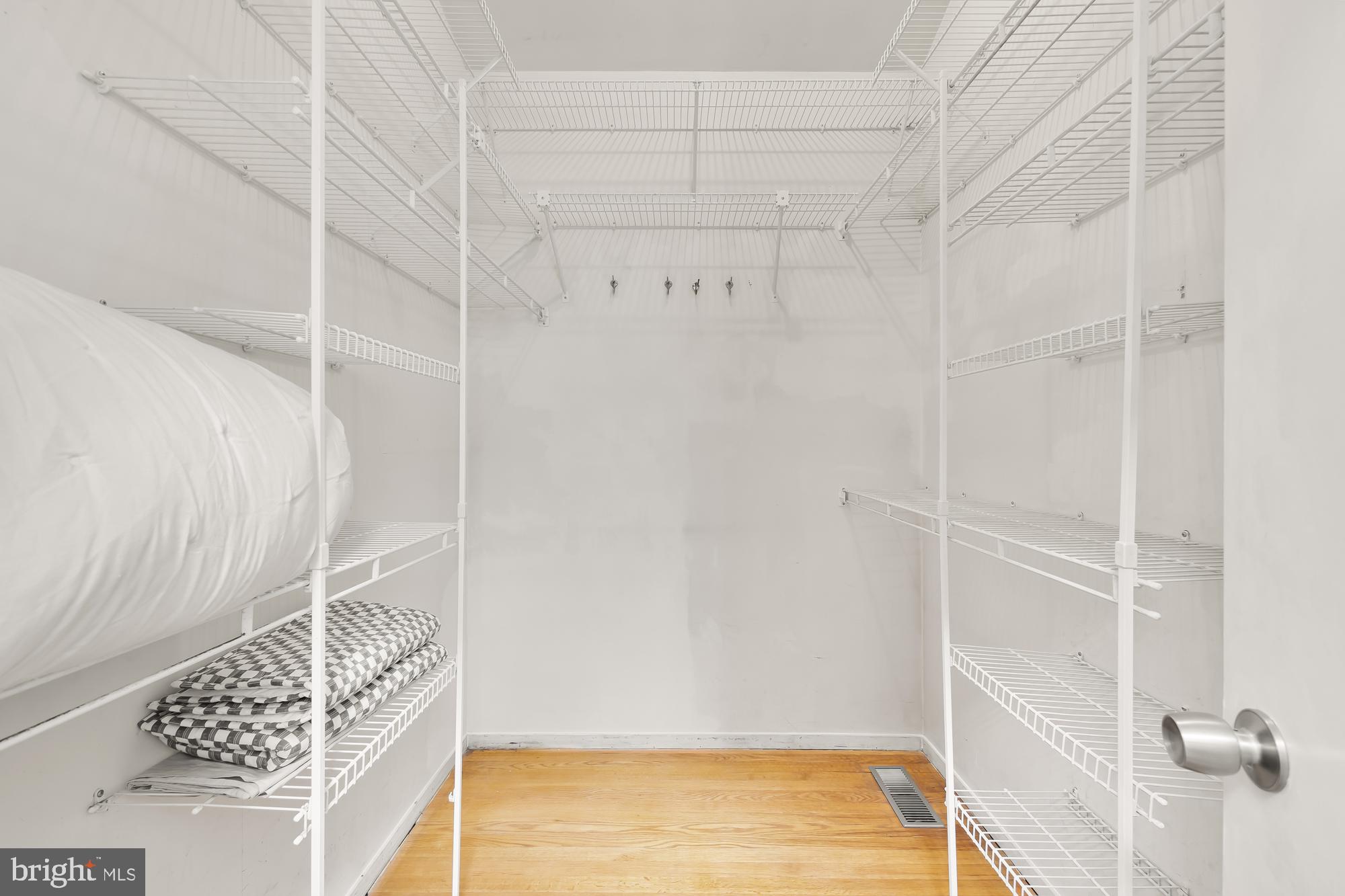 8509 TIMBER HILL LANE