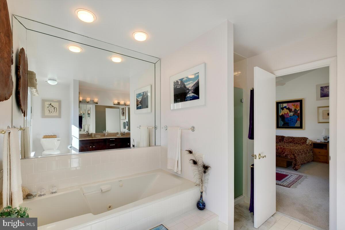 10910 Brewer House Rd