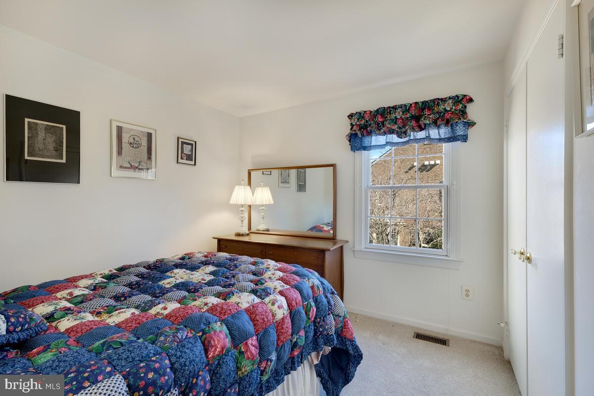 10910 Brewer House Rd