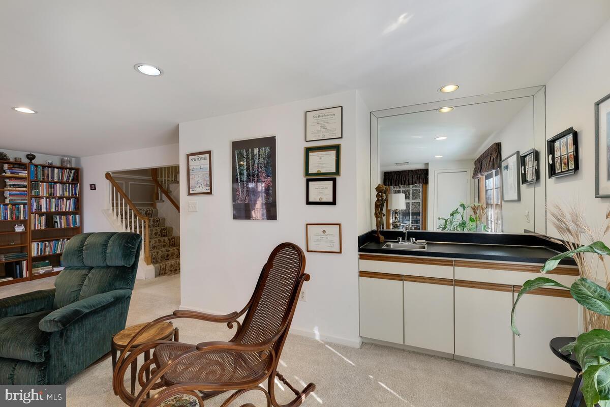 10910 Brewer House Rd