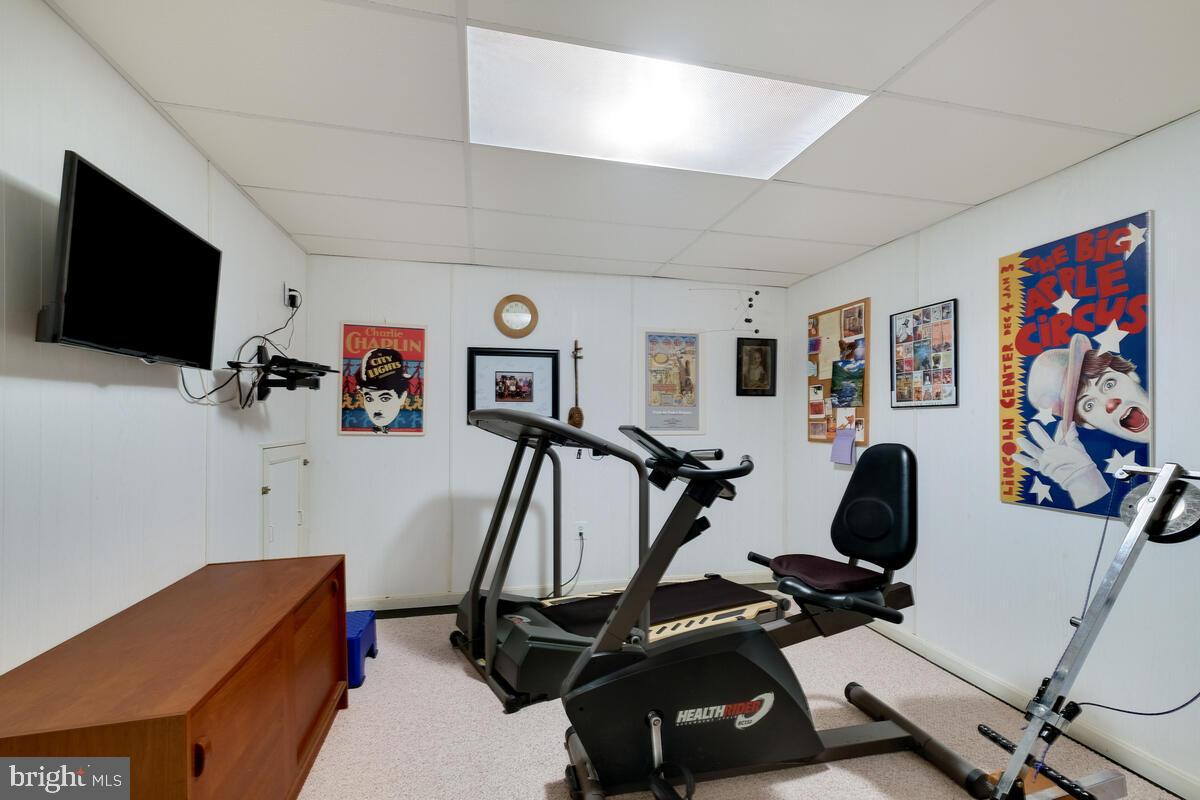 10910 Brewer House Rd