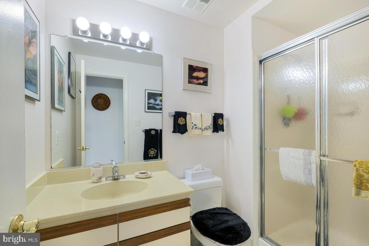 10910 Brewer House Rd