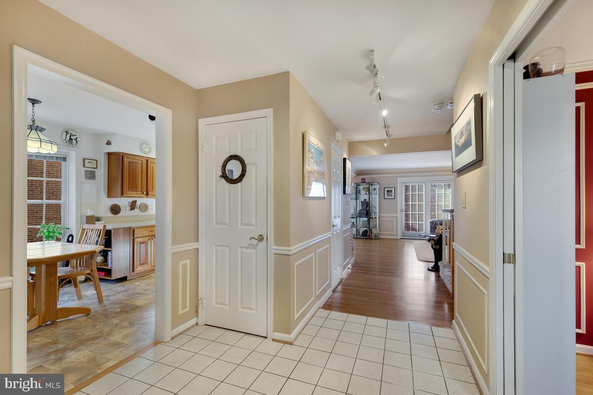 10910 Brewer House Rd