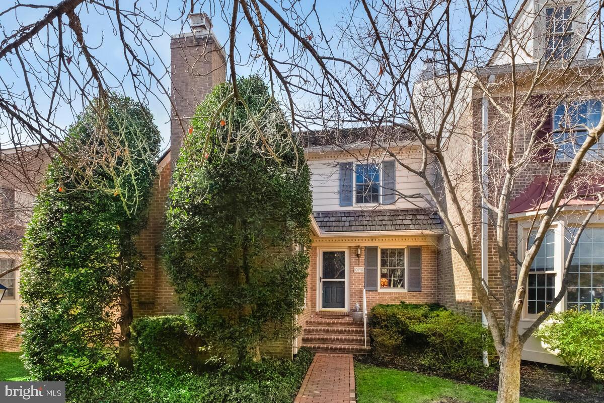 10910 Brewer House Rd