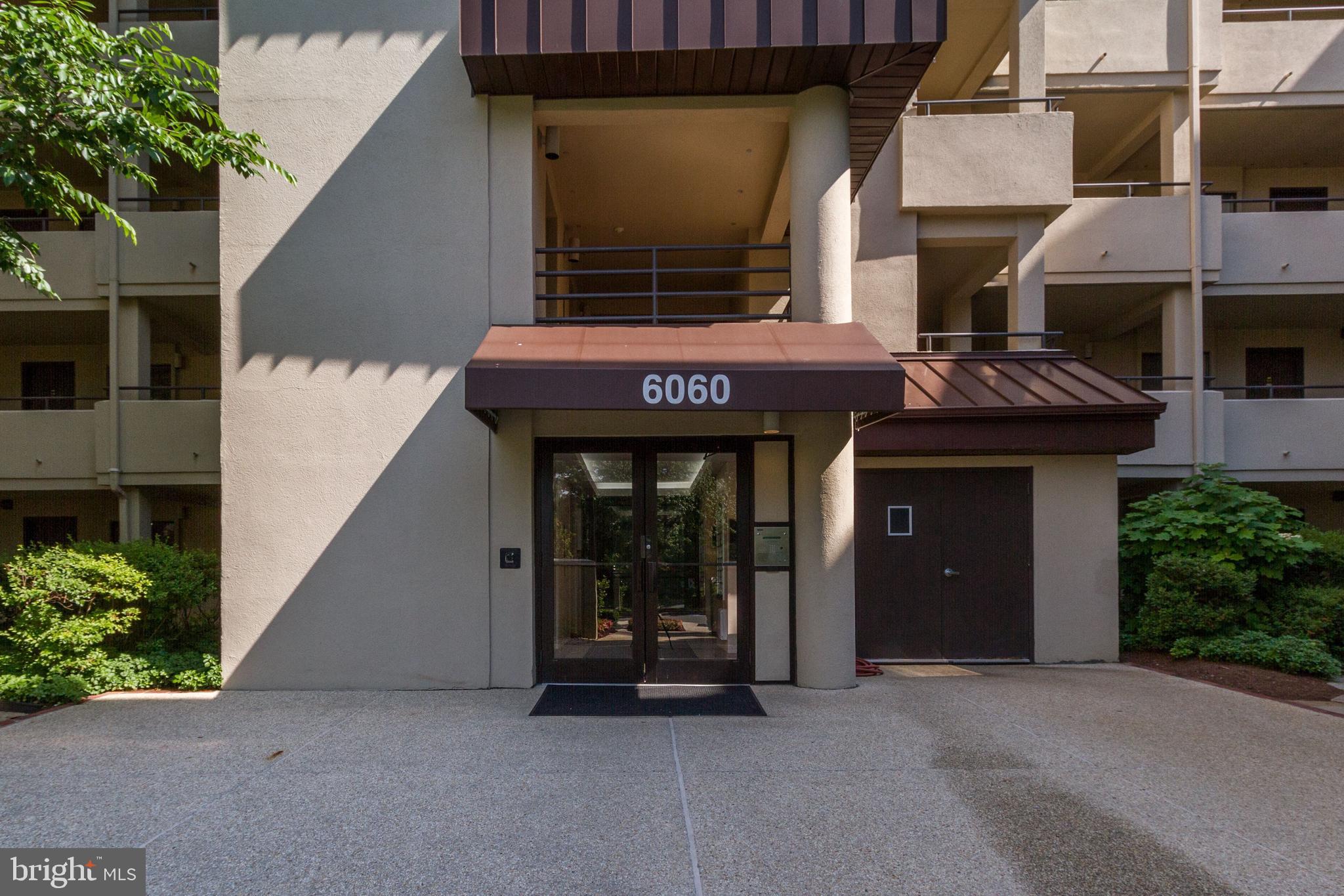6060 California Cir #504