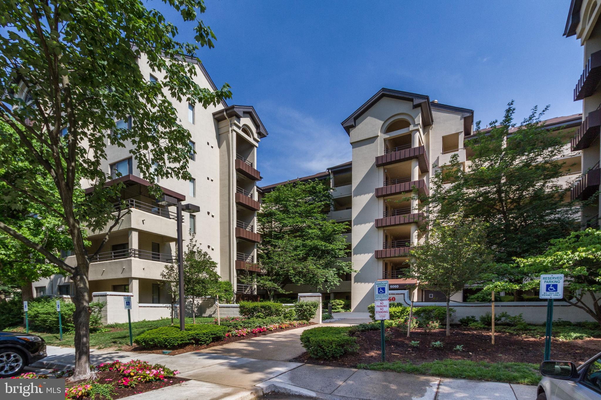 6060 California Cir #504