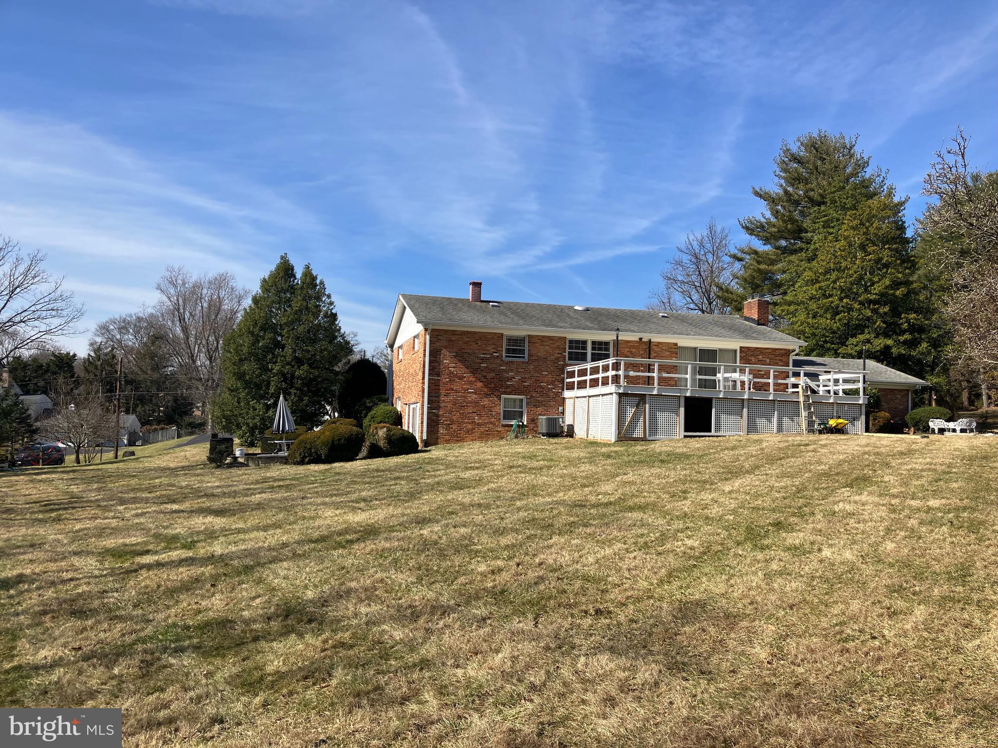 9008 Marseille Dr