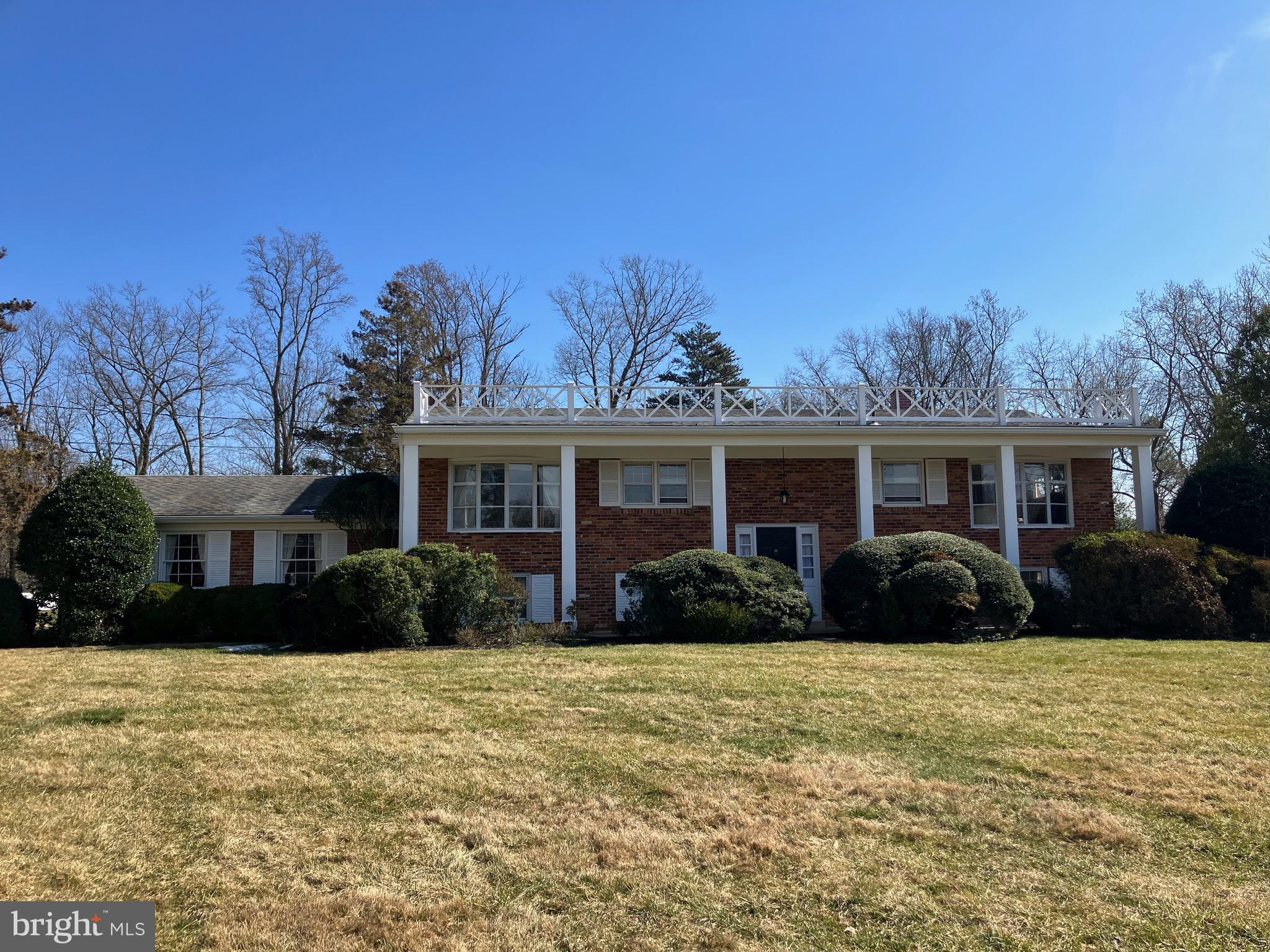9008 Marseille Dr