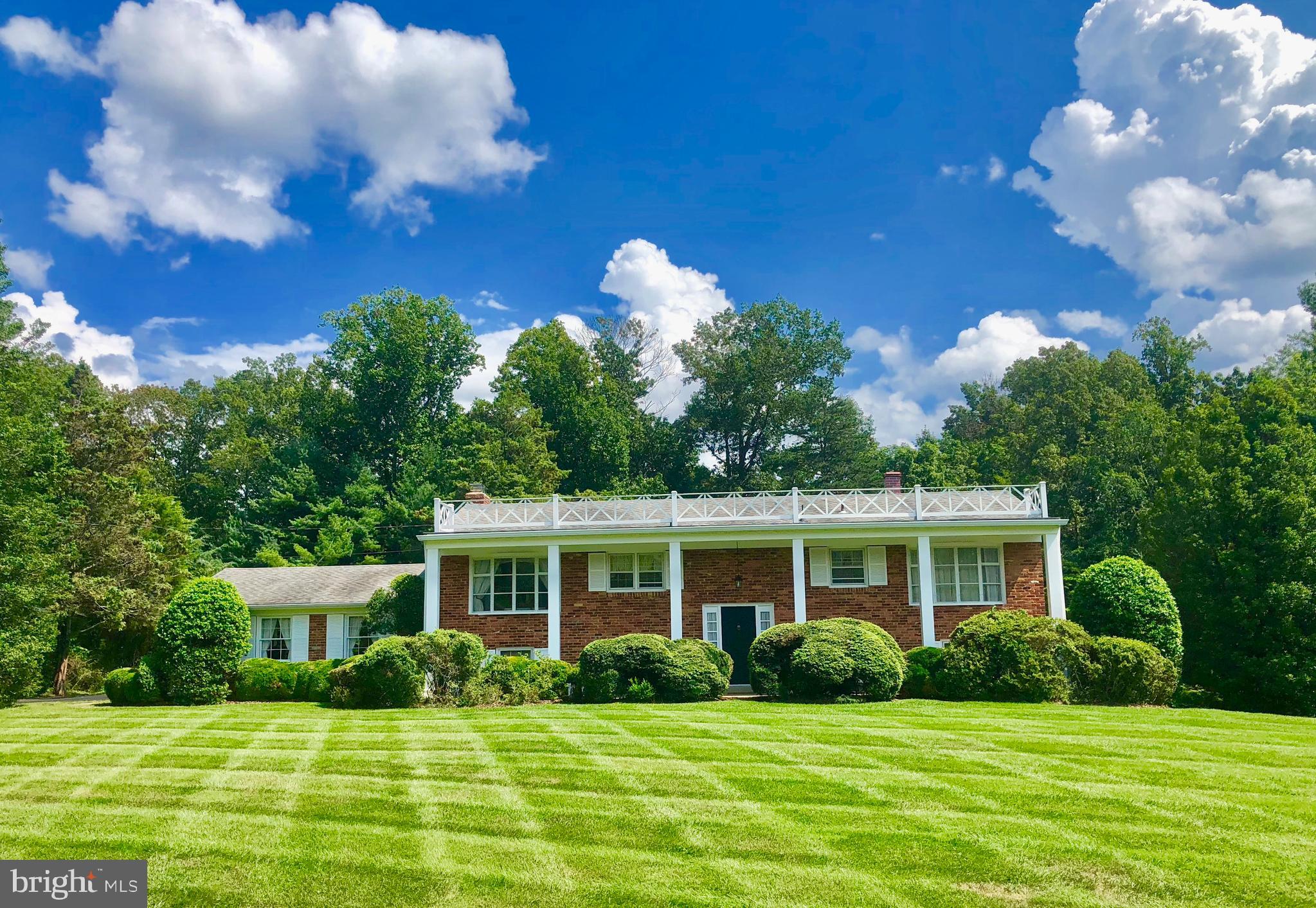 9008 Marseille Dr