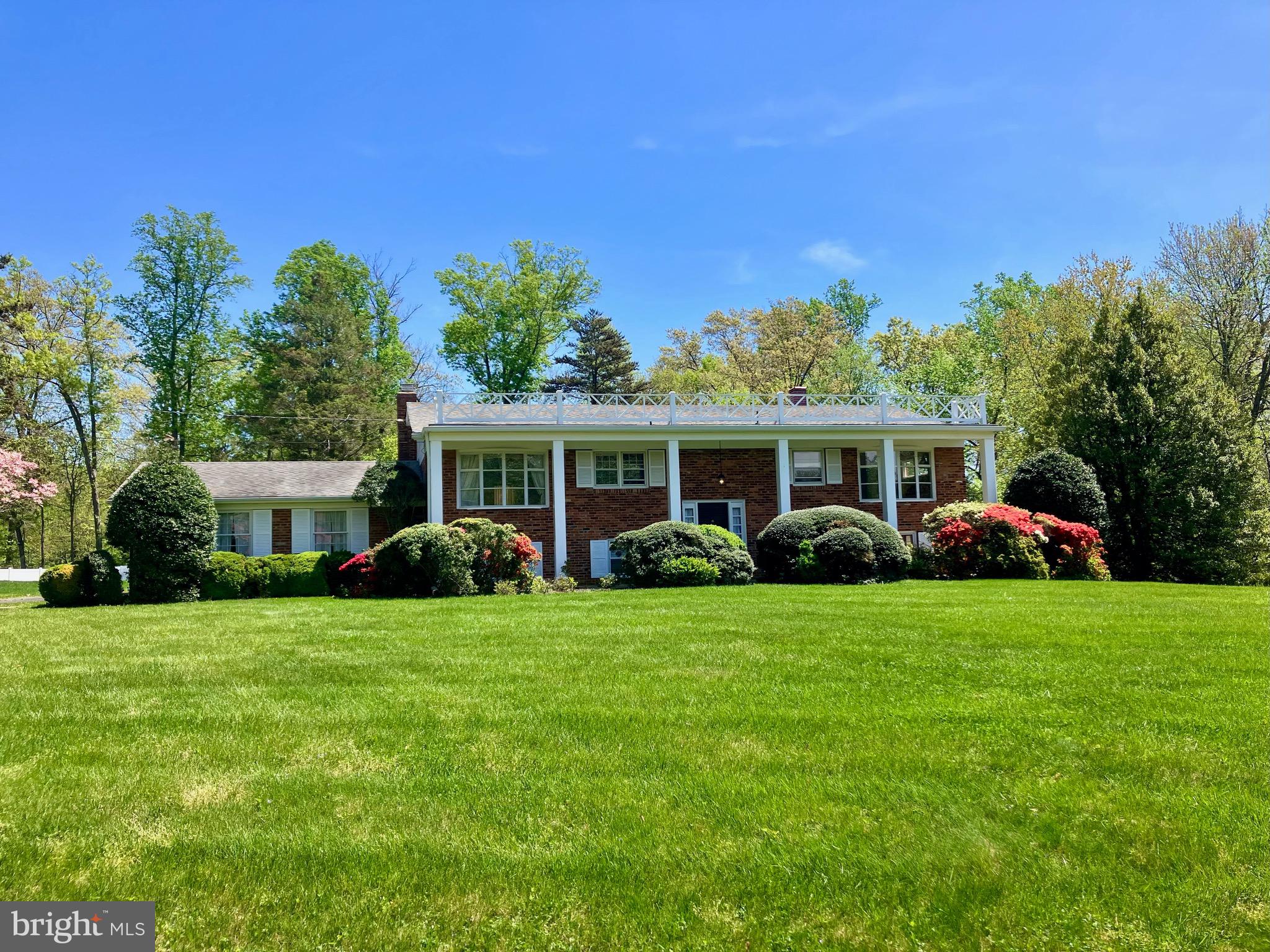 9008 Marseille Dr