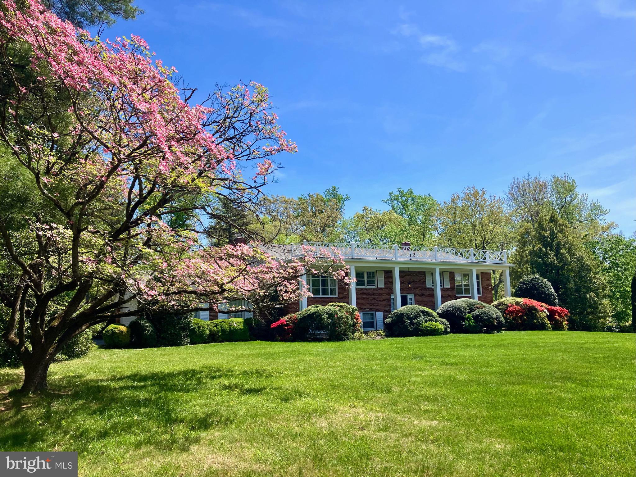 9008 Marseille Dr