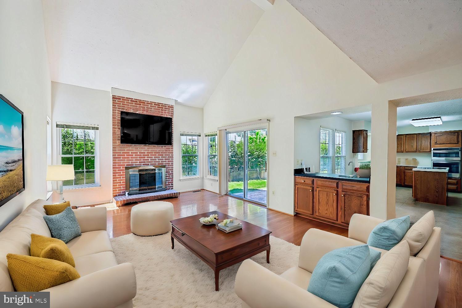 218 LOWER COUNTRY DRIVE