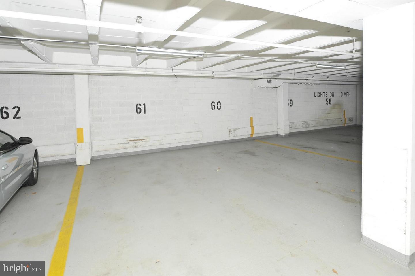 10201 GROSVENOR PLACE 1620