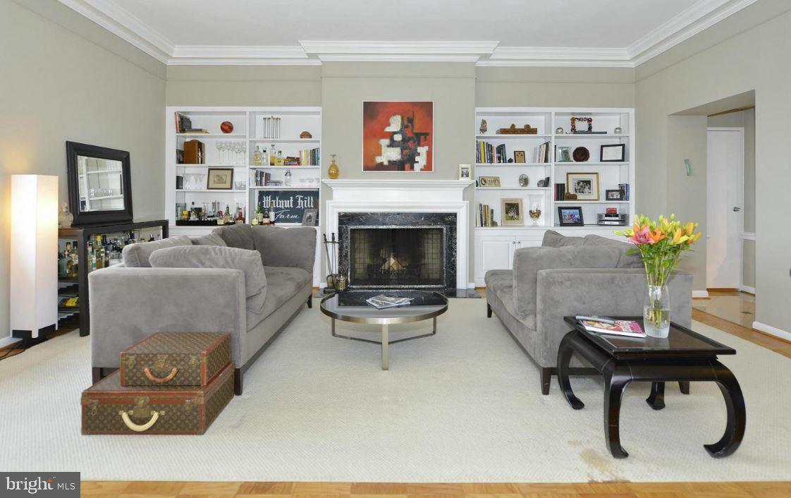 10201 GROSVENOR PLACE 1620