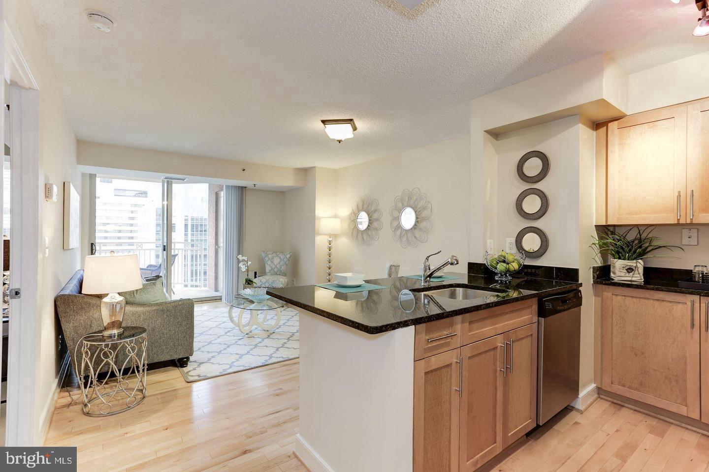 7500 WOODMONT AVENUE S1112