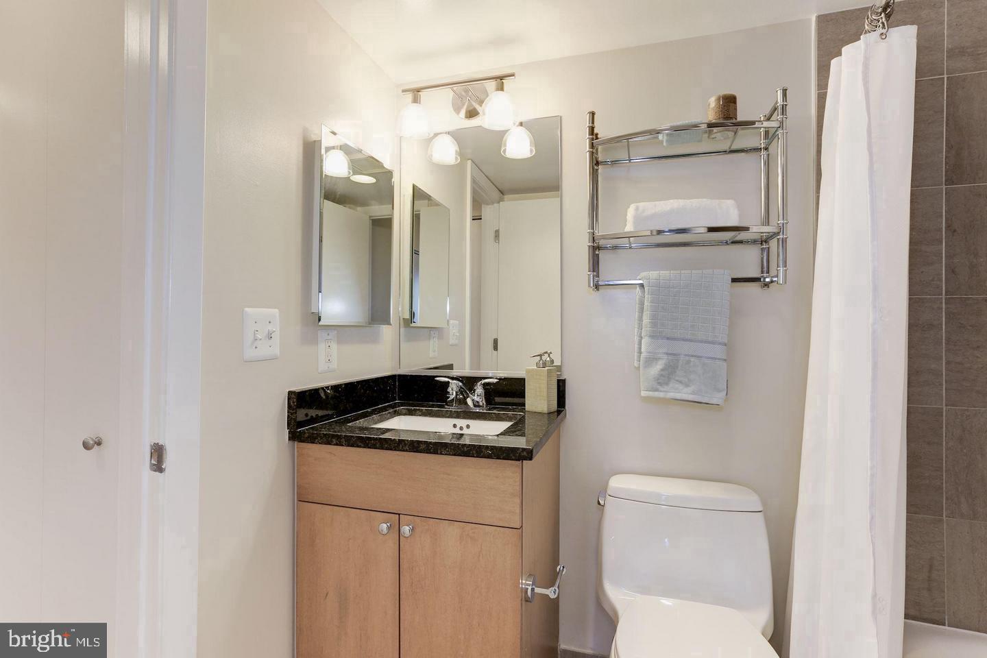 7500 WOODMONT AVENUE S1112