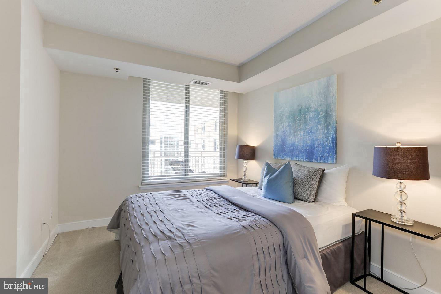 7500 WOODMONT AVENUE S1112