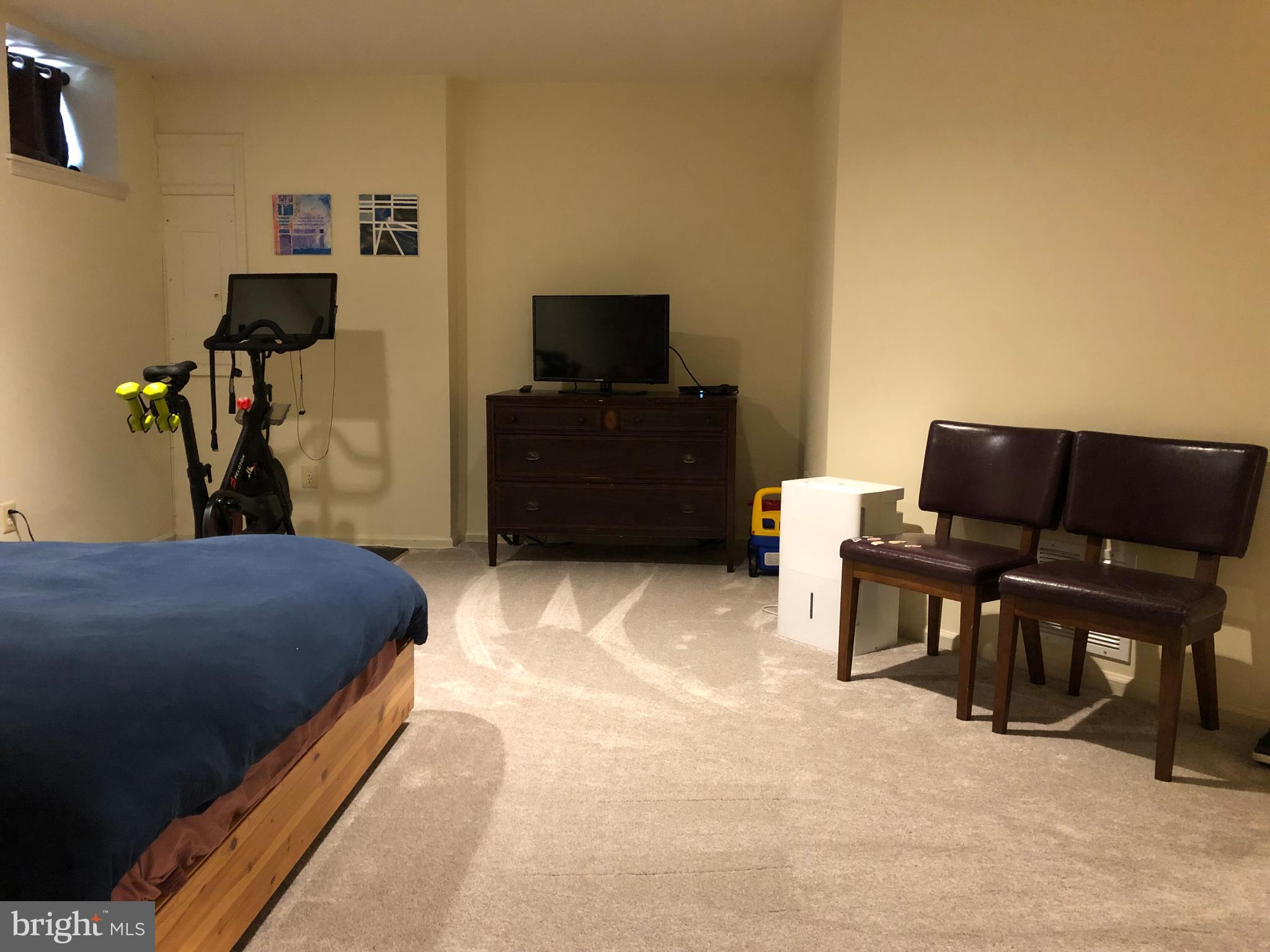 10926 BLOOMINGDALE DRIVE