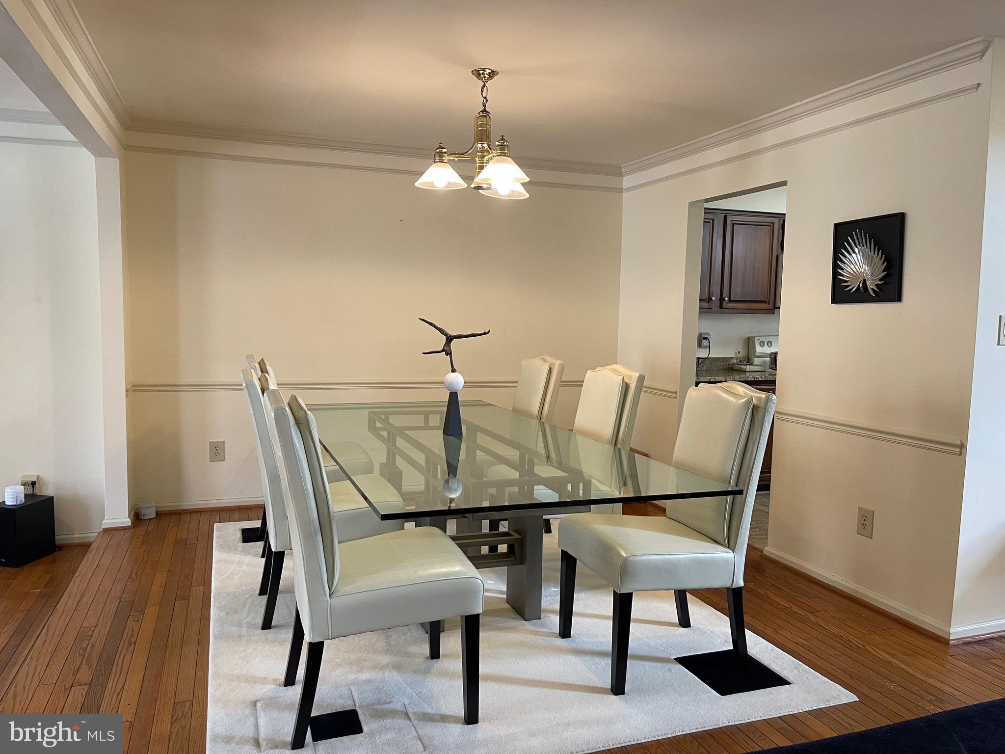 10926 BLOOMINGDALE DRIVE