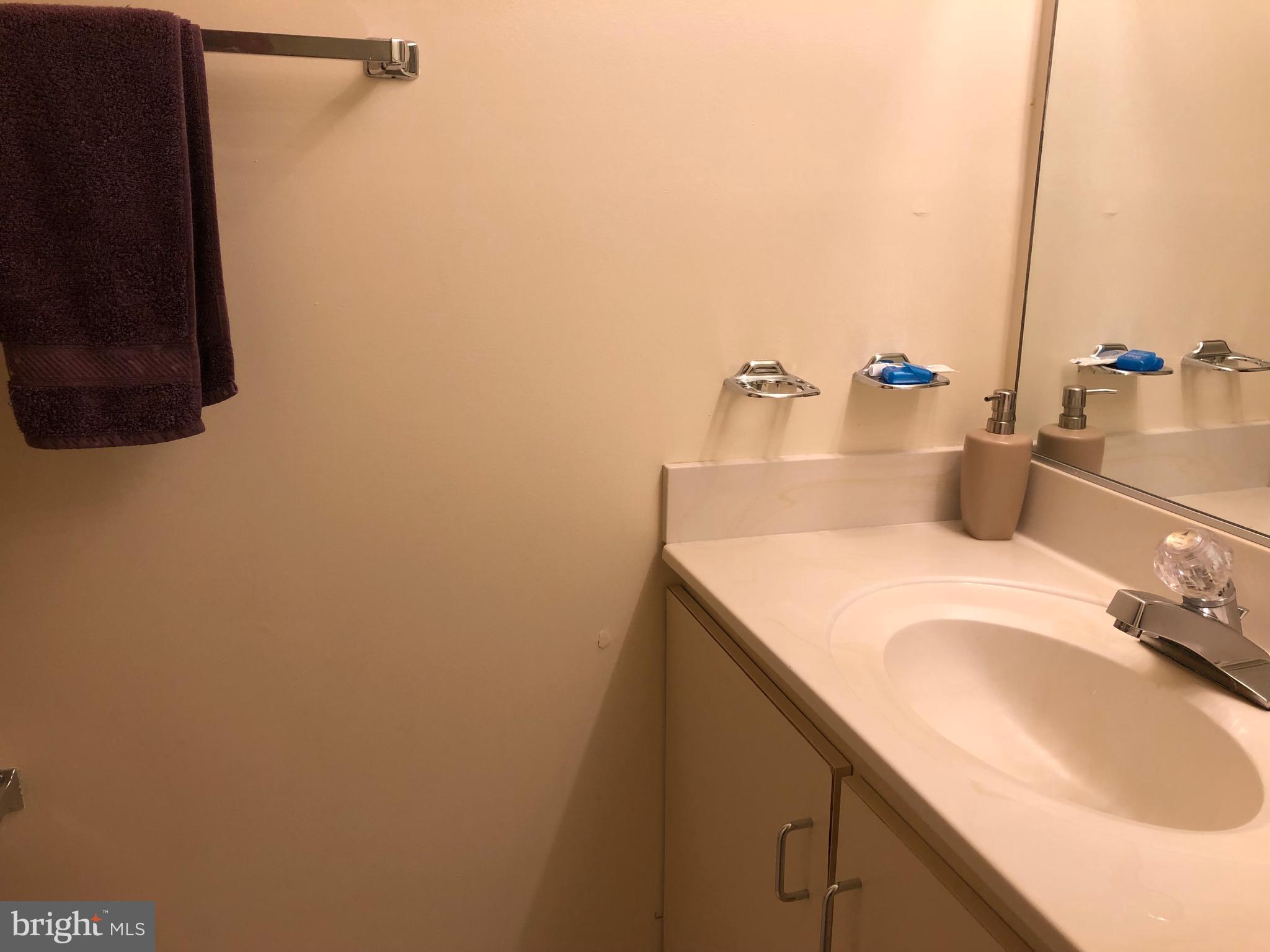 10926 BLOOMINGDALE DRIVE