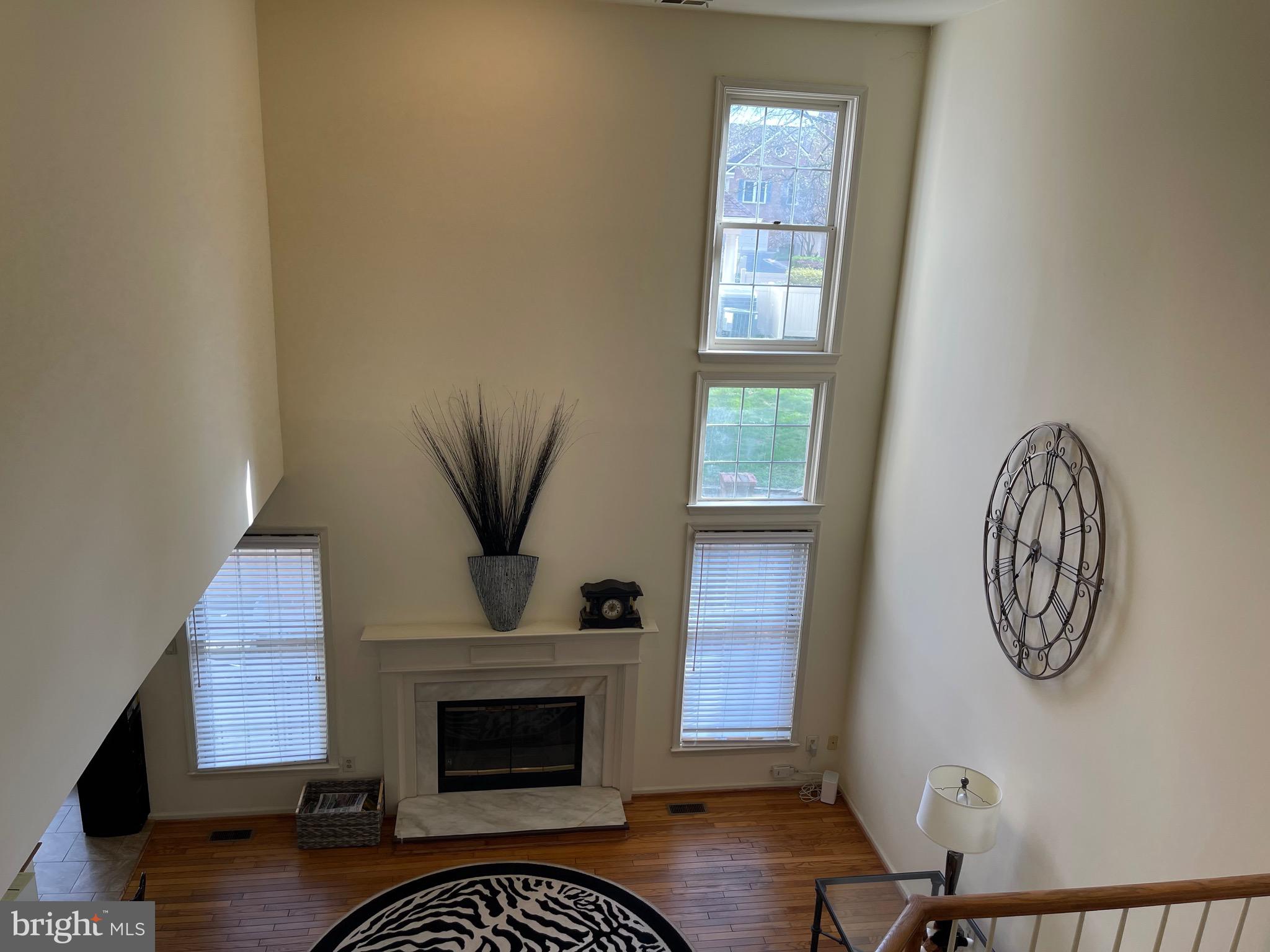 10926 BLOOMINGDALE DRIVE