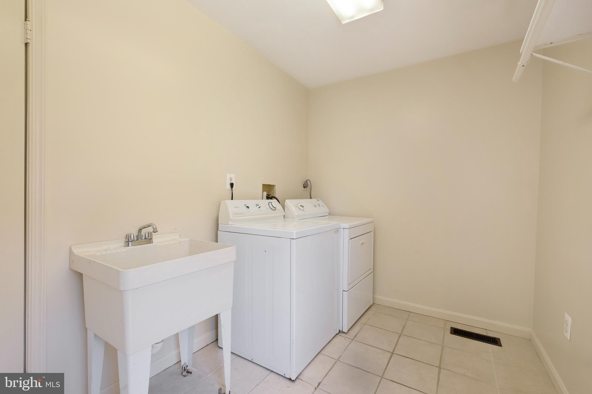 13905 Huxley Cove Ct
