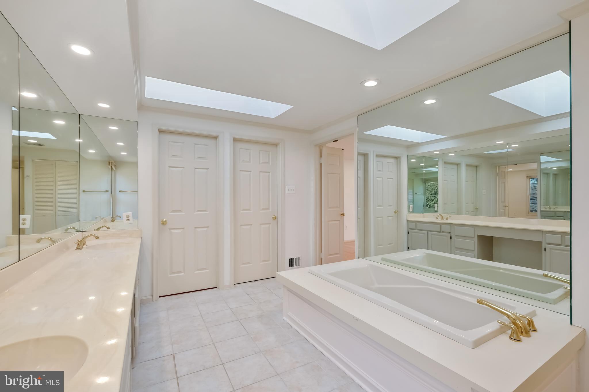 13905 Huxley Cove Ct