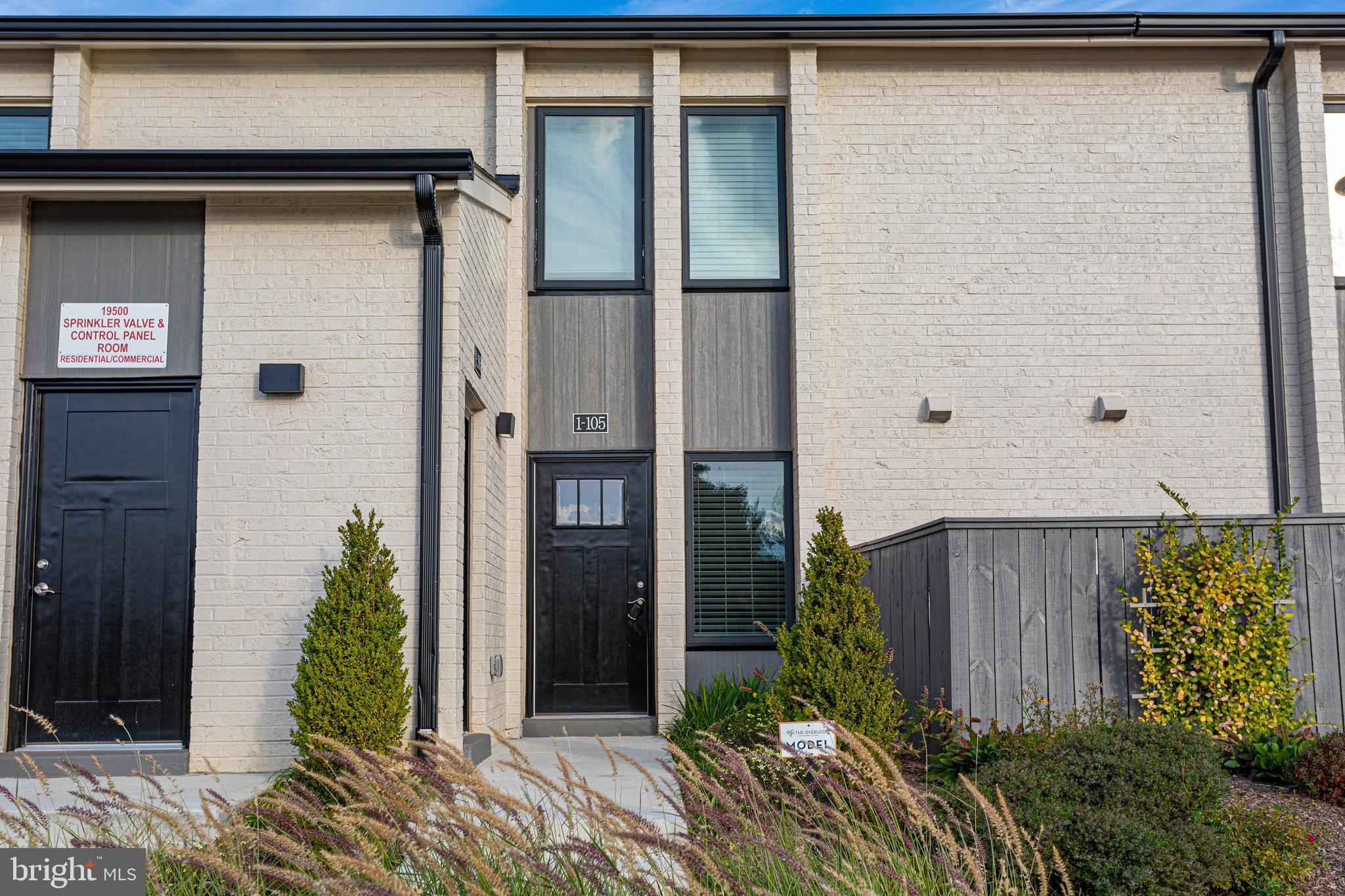 19510 VILLAGE WALK DRIVE 2-202