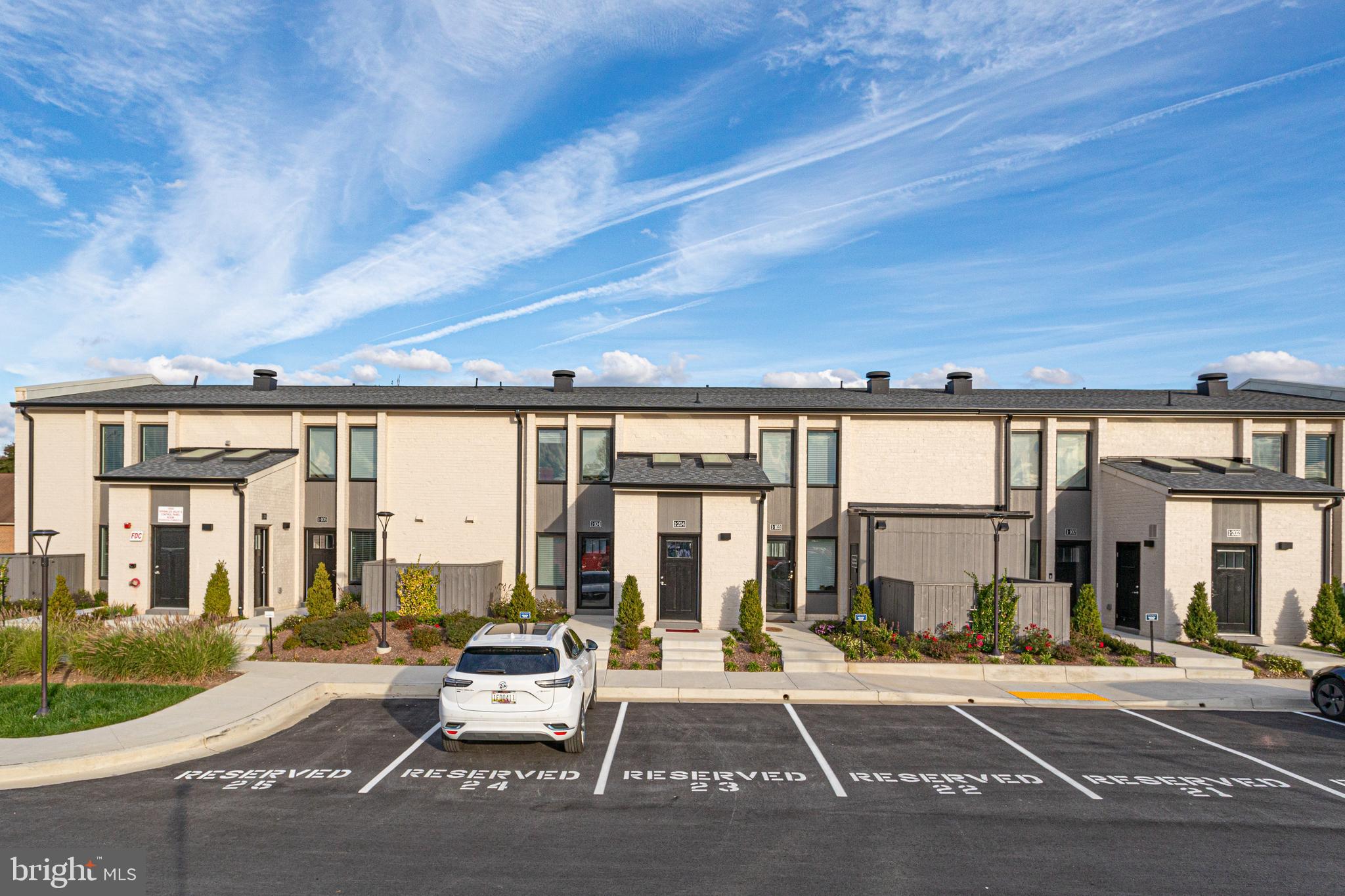 19510 VILLAGE WALK DRIVE 2-202