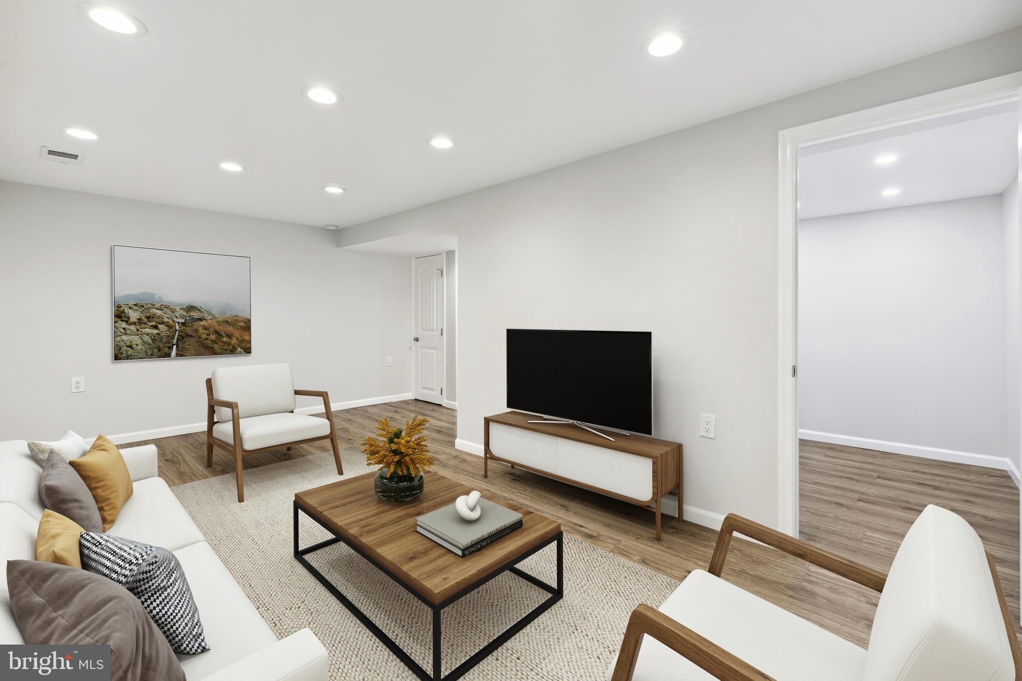 16 HIBISCUS COURT 1-8