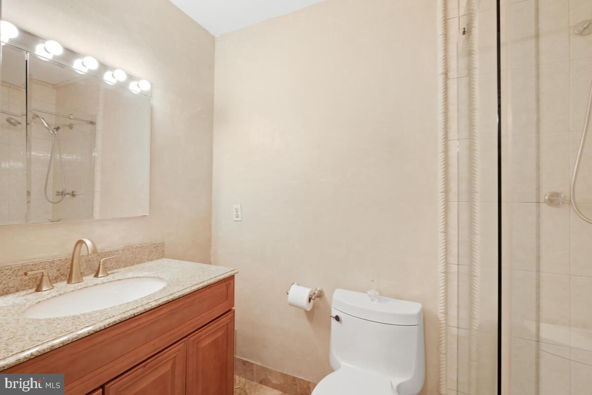 11116 Luxmanor Rd