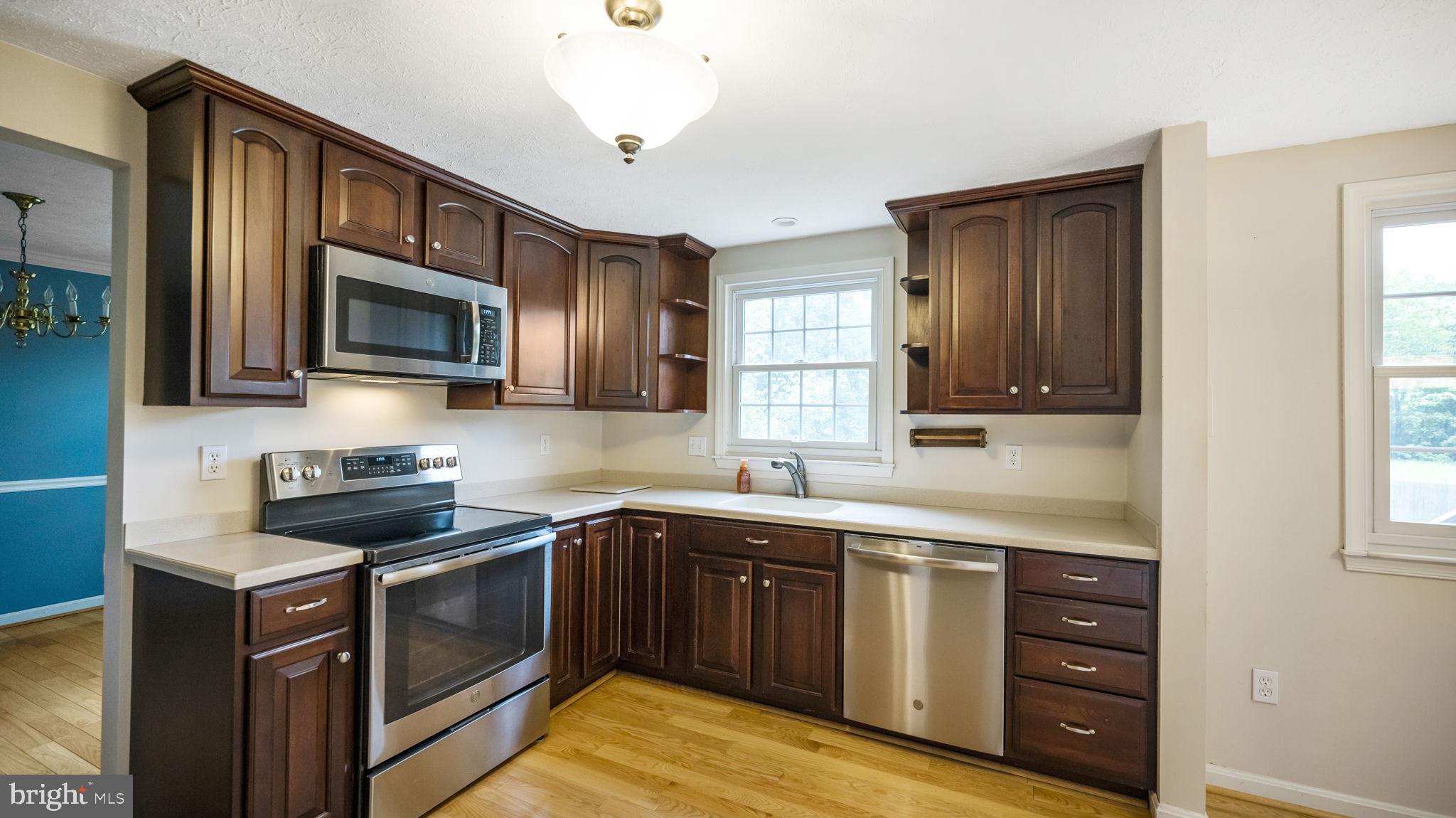 19308 POINSETTA COURT