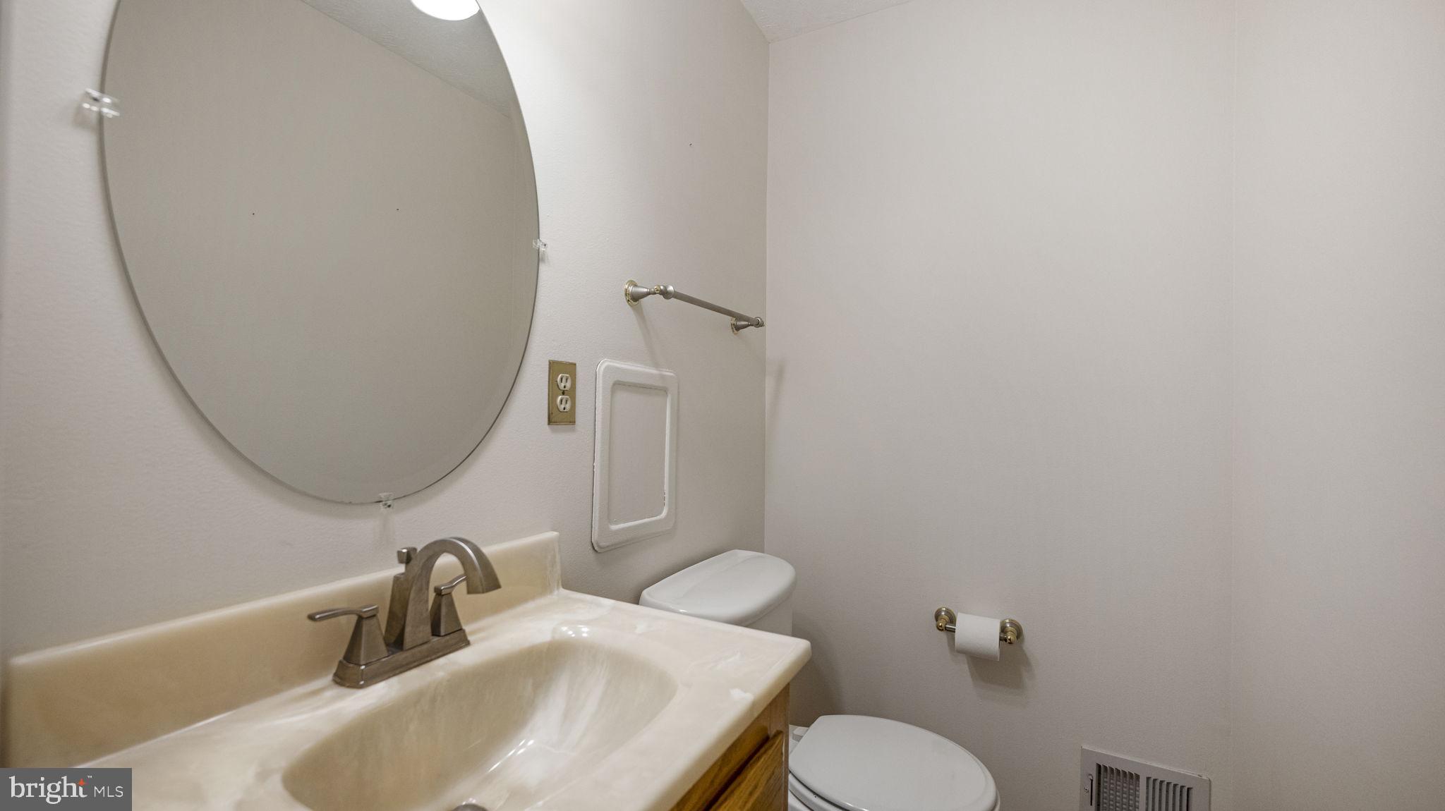 19308 POINSETTA COURT