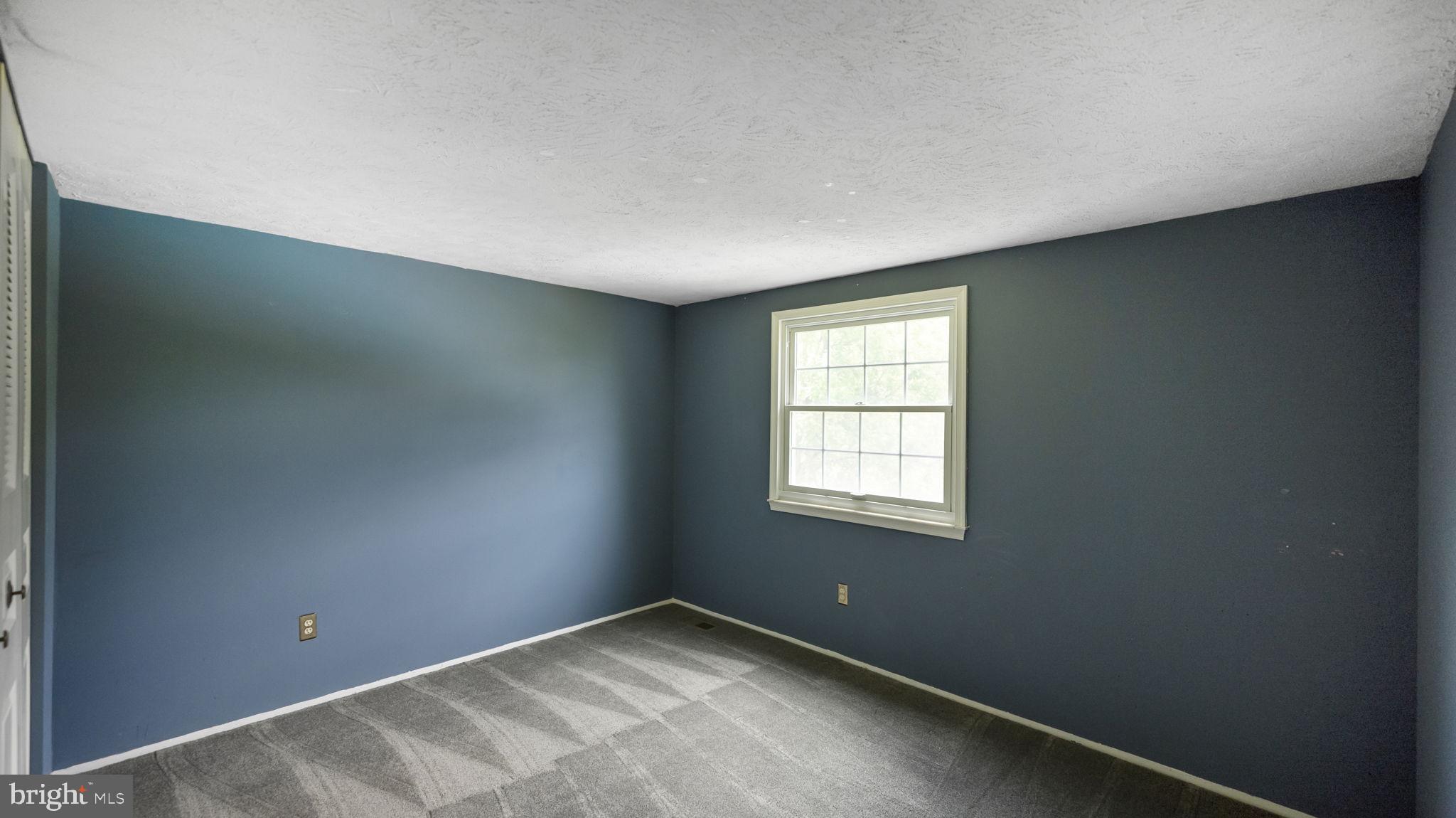 19308 POINSETTA COURT